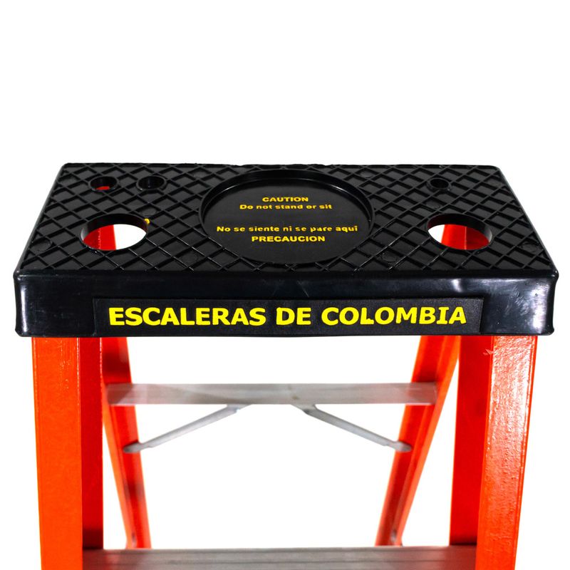Escalera-tijera-fibra-de-vidrio-T1-6-peldaños-18-mt-E-Colombia