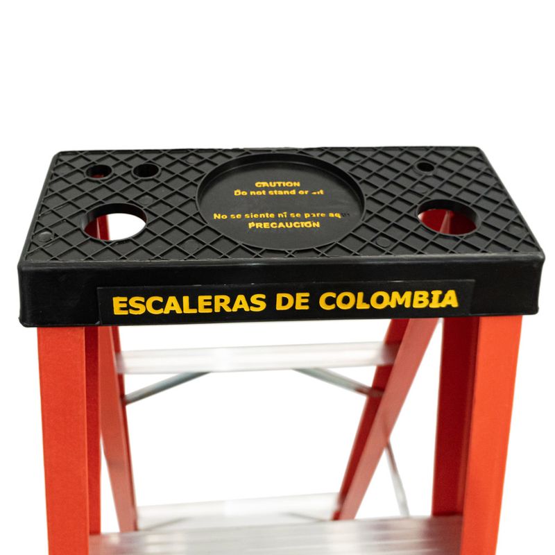 Escalera-tijera-fibra-de-vidrio-T1-7-peldaños-21-mt-E-Colombia