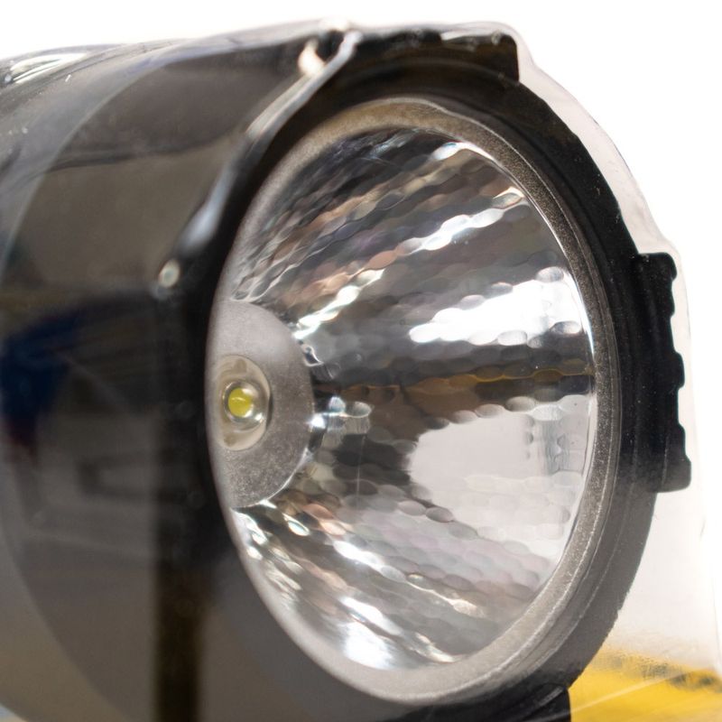 Linterna-Varta-Super-Led-Peq--Foco-100Mtrecarg-12