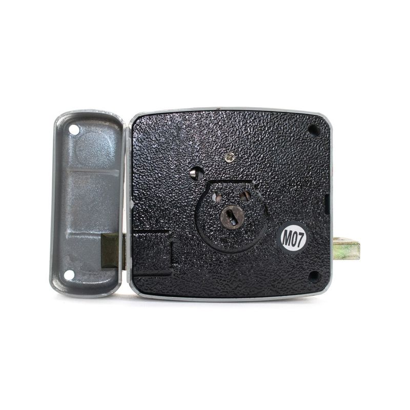 Cerradura-tres-machos-derecha-cisa-50127