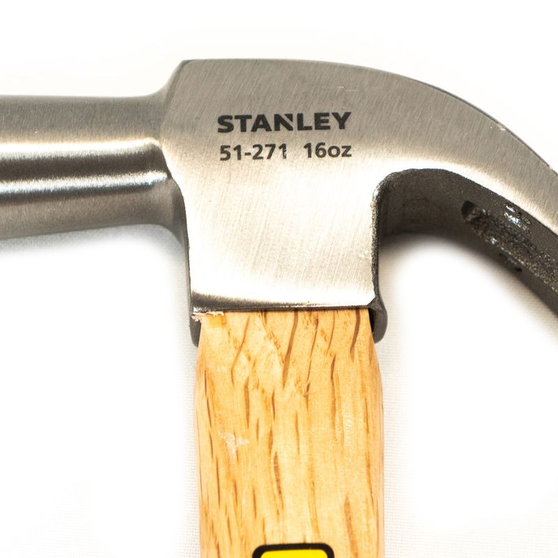 Martillo de carpintero Stanley de 450g mango de Acero