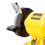 Esmeril-De-Banco-Profesional-De-6-12-Hp-375W-Dewalt-DW752-B3