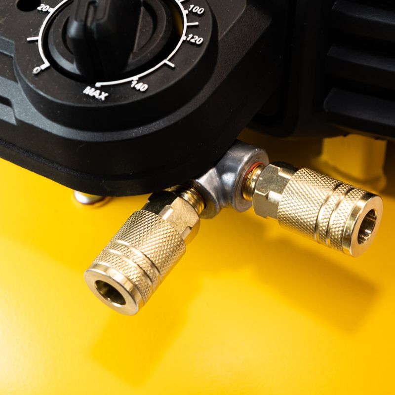 Compresor-De-Aire-De-6-Galones-120V-y-15Hp-Dewalt-D2002M-WK