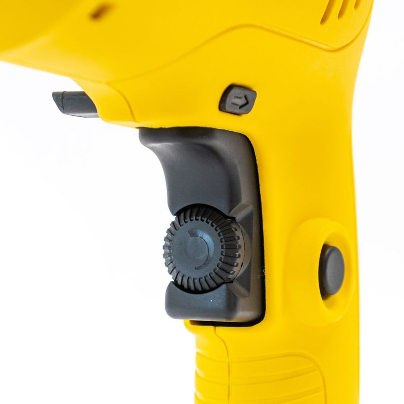 Taladro-Percutor-De-12-600W-Stanley-SDH600-B3