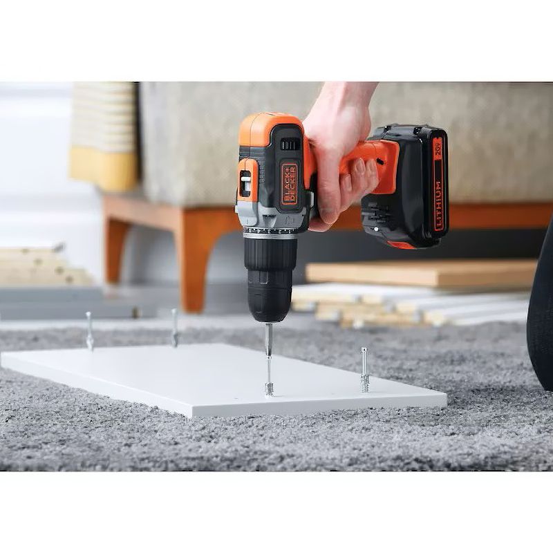 Taladro Atornillador De Impacto Inalambrico 20v 2 Velocidades Ion Litio  Black & Decker BCD704C1